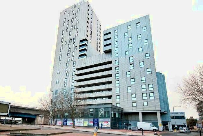 1 Bedroom Apartment To Rent In Wharfside Point South, Prestons Road, Blackwall Way, London, E14