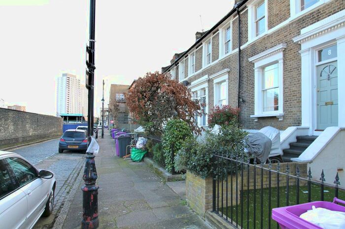 1 Bedroom End Of Terrace House To Rent In Kitcat Terrace, London, E3