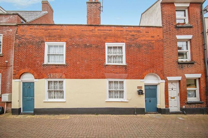 1 Bedroom Character Property For Sale In Kings Head Street, Harwich, CO12