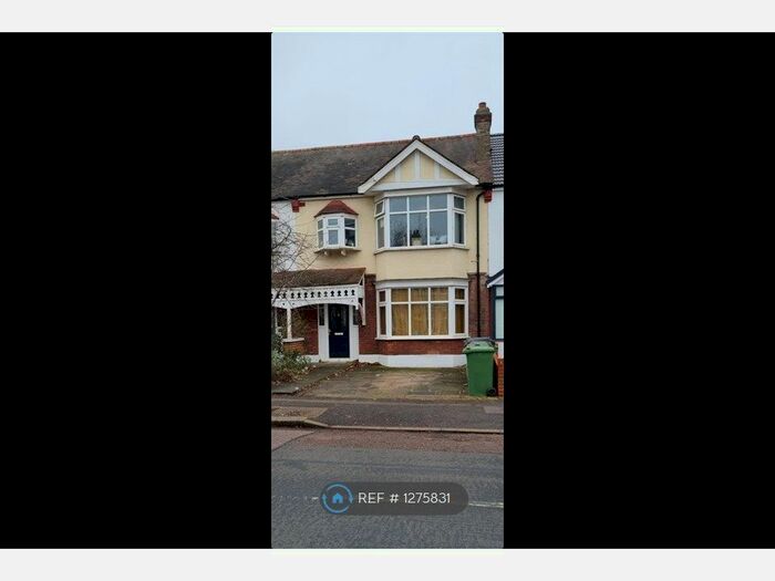 5 Bedroom Terraced House To Rent In Nelson Road, London E4