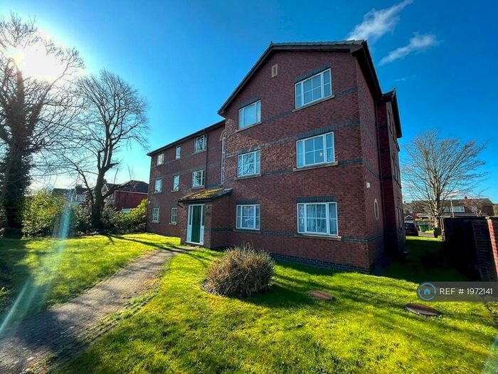 1 Bedroom Flat To Rent In Offerton, Stockport, SK2