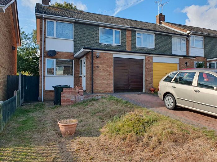 3 Bedroom Property To Rent In Highfield Road, Ashford, TN24