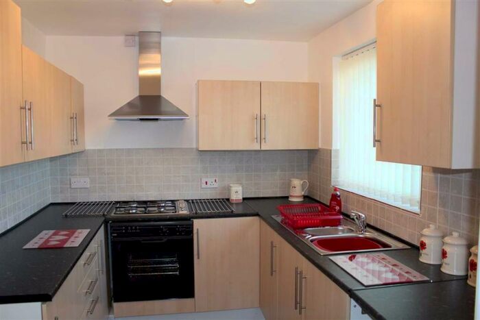 2 Bedroom Apartment To Rent In Hawkshead Road, Ribbleton, PR2