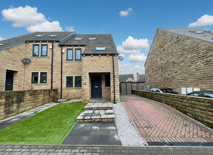 4 Bedroom Semi Detached House For Sale In Moorland View, Meltham, HD9
