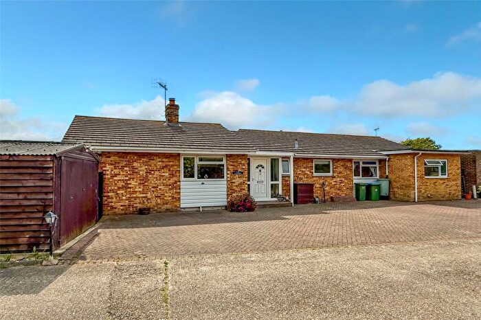 4 Bedroom Bungalow For Sale In Yapton Road, Climping, West Sussex, BN17