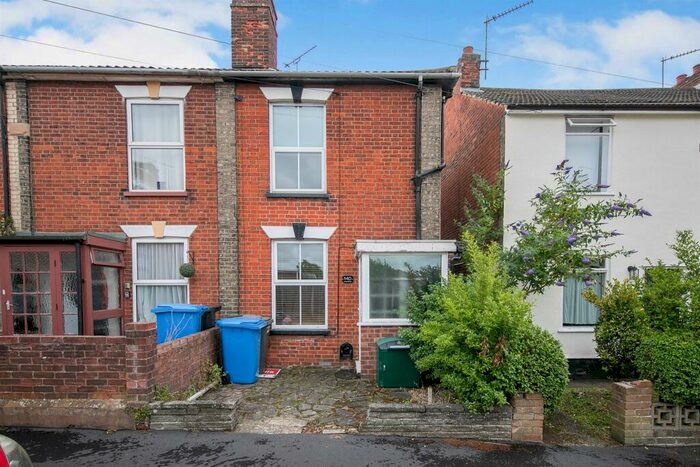 2 Bedroom House To Rent In Lacey Street, Ipswich, IP4