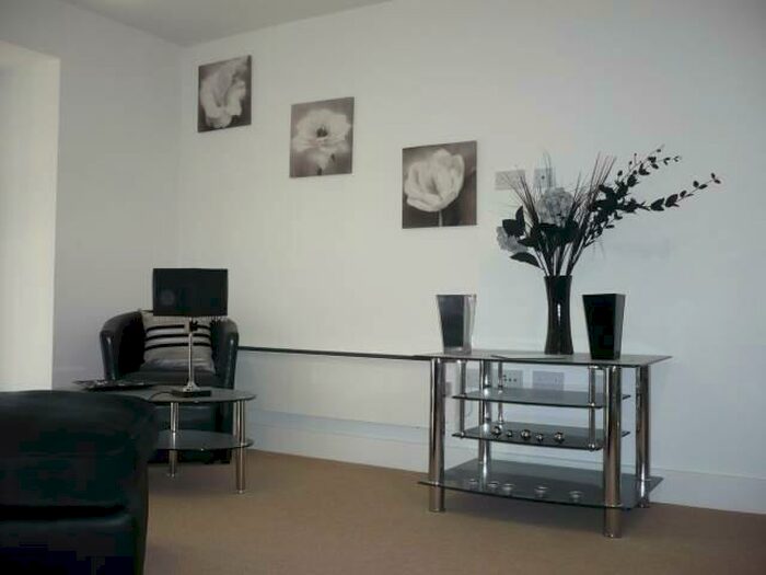 1 Bedroom Flat To Rent In Woolston Warehouse, Grattan Road, Bradford, BD1