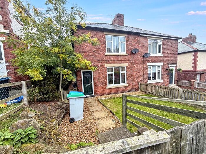 3 Bedroom Semi-Detached House For Sale In Lilac Crescent, Burnopfield, Newcastle Upon Tyne, NE16