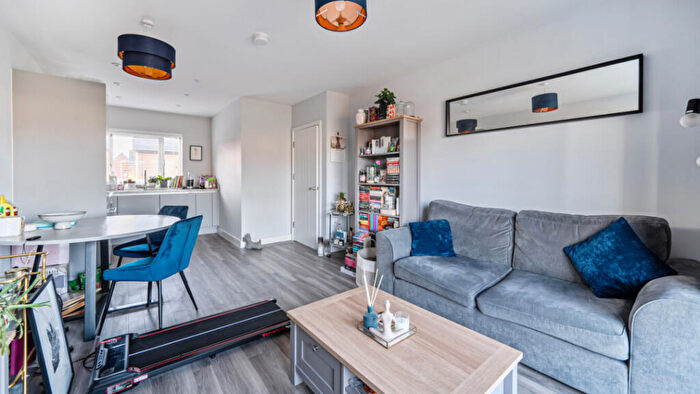 1 Bedroom Flat For Sale In Milton Keynes, Milton Keynes, MK17