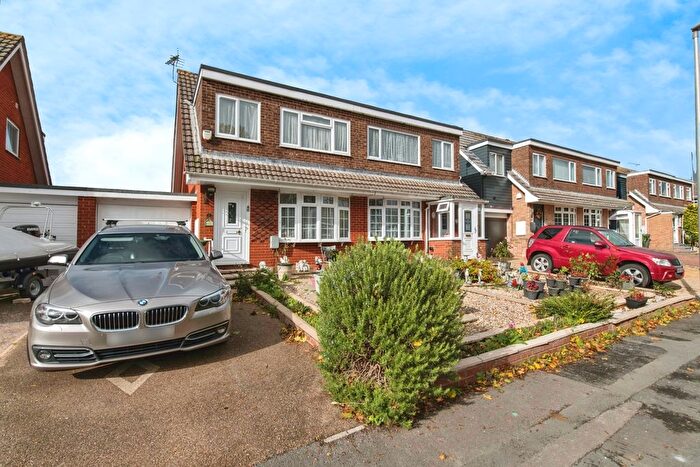 3 Bedroom Semi Detached House For Sale In The Copse, Exmouth, Devon, EX8