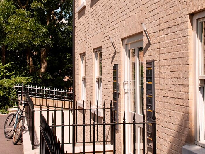 2 Bedroom Flat To Rent In Primrose Street, Cambridge, CB4