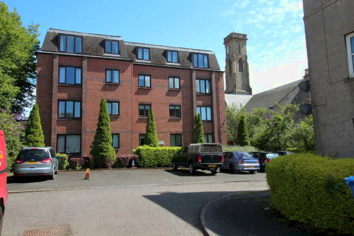 2 Bedroom Flat To Rent In Flat, St Columba Mews, Sinclair Street, Helensburgh, G84