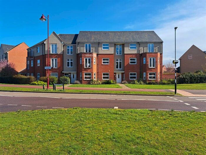 2 Bedroom Flat To Rent In Lancaster Gate, Upper Cambourne, Cambridge, CB23