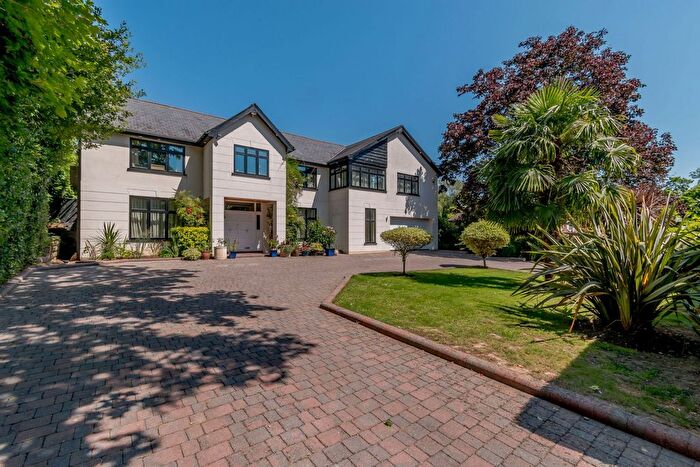 5 Bedroom Detached House For Sale In Kewferry Drive, Northwood, HA6