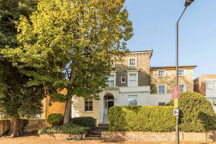 1 Bedroom Flat To Rent In Kings Avenue, London, SW4