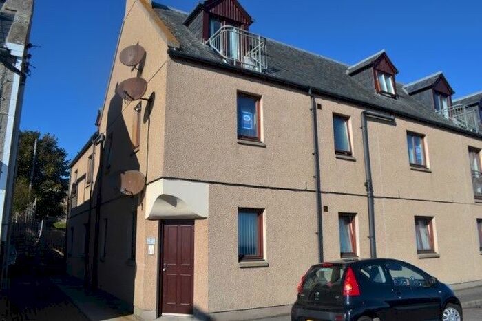 3 Bedroom Flat To Rent In Branderburgh Quay, Lossiemouth, IV31