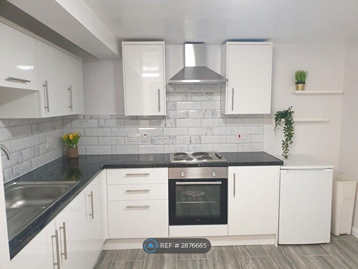 4 Bedroom Terraced House To Rent In Vicarage Park, Plumstead, SE18
