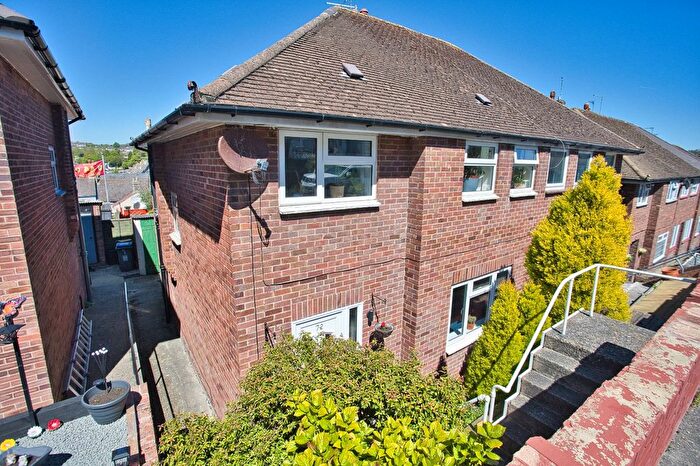 3 Bedroom Semi-Detached House For Sale In Westbury Road, Dover, Kent, CT17