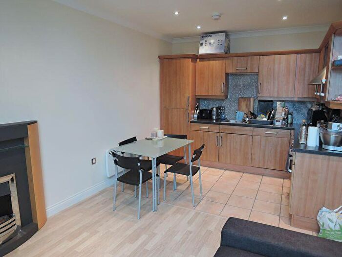 2 Bedroom Apartment To Rent In Crown House, Manchester, M22