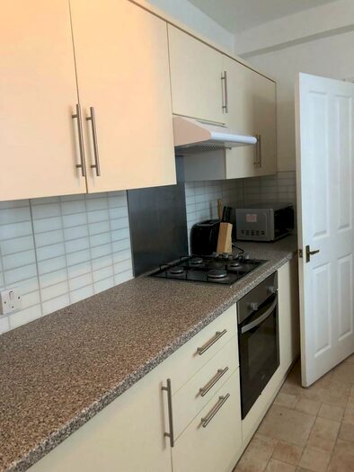 3 Bedroom Terraced House To Rent In Stansted Road, Southsea, PO5
