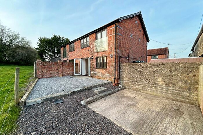 2 Bedroom Semi-Detached House To Rent In Awbridge, SO51