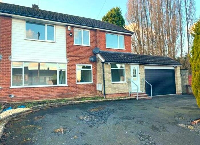 4 Bedroom House To Rent In Kendall Rise, Kingswinford, DY6