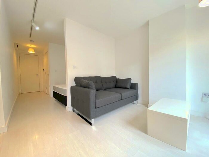 Studio To Rent In Manor Mills, Leeds City Centre, LS11