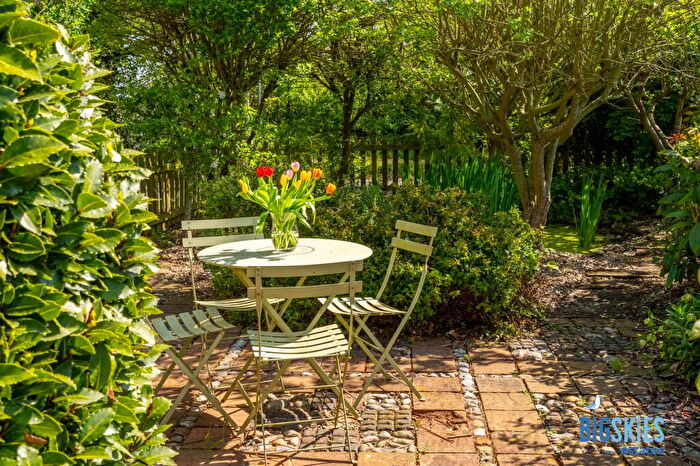 1 Bedroom Character Property For Sale In Foulsham Road, Hindolveston, NR20