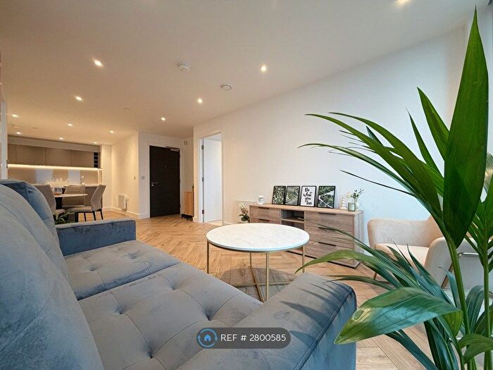 2 Bedroom Flat To Rent In Port Street, Manchester, M1