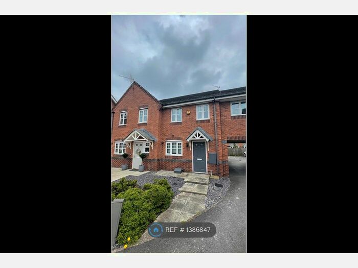 3 Bedroom End Of Terrace House To Rent In Larkspur Grove, Warrington, WA5