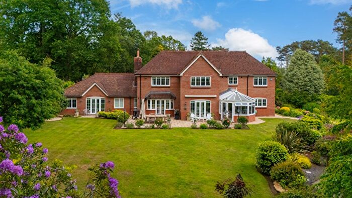 5 Bedroom Detached House For Sale In Heather Grange, West Hill, EX11