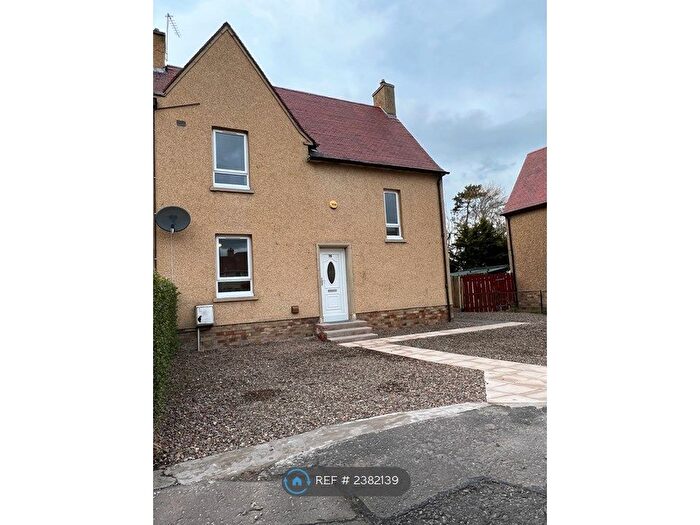 3 Bedroom Semi-Detached House To Rent In Pentland Crescent, Rosewell, EH24