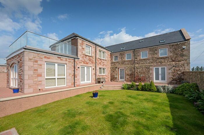 4 Bedroom End Of Terrace House For Sale In King Edward View, Halidon Hill, Berwick-Upon-Tweed, TD15