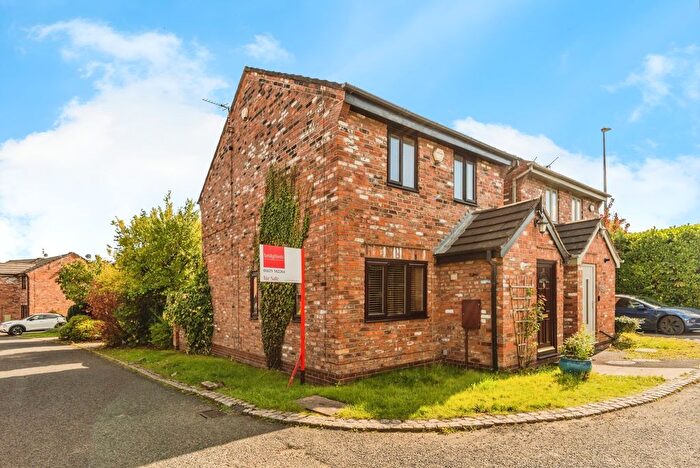 3 Bedroom Detached House For Sale In Tudor Green, Wilmslow, Cheshire, SK9
