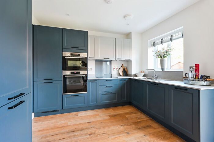 3 Bedroom Semi-Detached House For Sale In Spring Bank, Haywards Heath, RH16