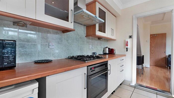4 Bedroom House To Rent In Gladstone Road, Colchester, CO1