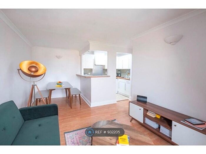 1 Bedroom Flat To Rent In Henrietta Street, London, WC2E