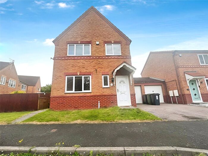 3 Bedroom Detached House To Rent In Fuchsia Drive, Pendeford, Wolverhampton, WV9