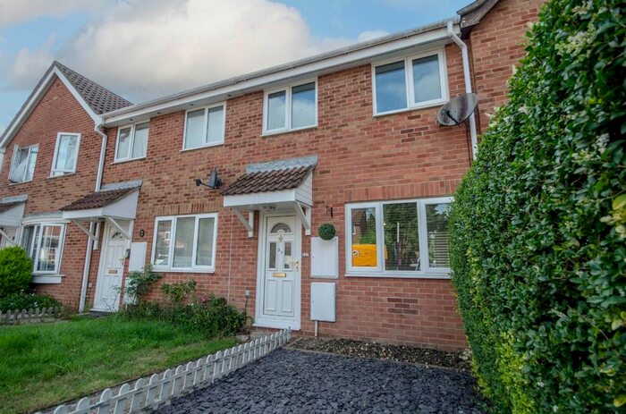 2 Bedroom Terraced House To Rent In Pennycress, Locks Heath, Southampton, SO31