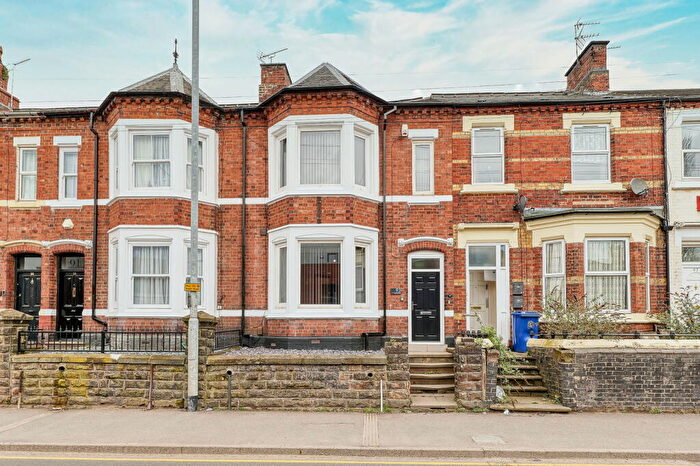 6 Bedroom House Of Multiple Occupation For Sale In London Road, Newcastle, ST5