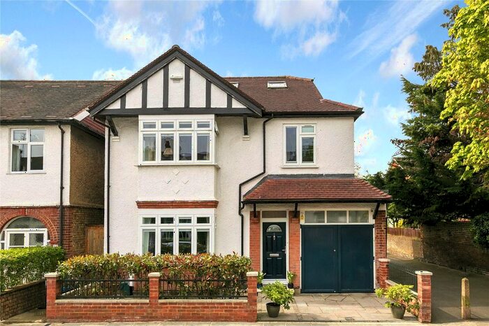 5 Bedroom Detached House To Rent In Old Deer Park Gardens, Richmond, TW9