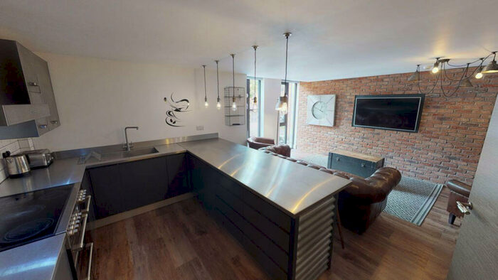 5 Bedroom House To Rent In Moorland Avenue, Leeds, LS6