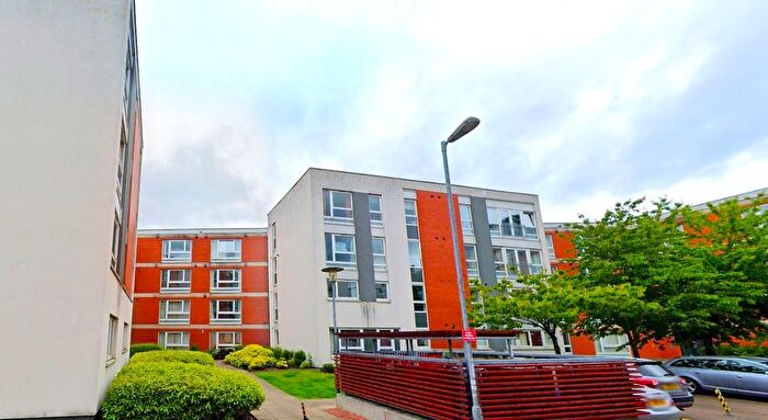 2 Bedroom Flat To Rent In Hanson Park, Dennistoun, Glasgow, G31