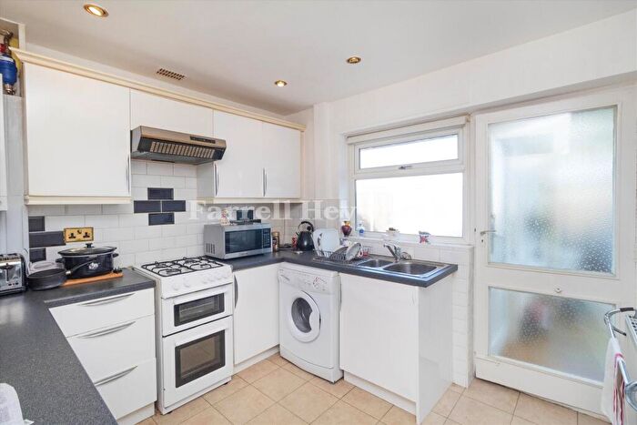 2 Bedroom Bungalow For Sale In Green Oak Place, Thornton Cleveleys, FY5