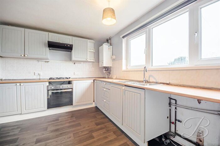 4 Bedroom End Of Terrace House To Rent In Egmanton Road, Meden Vale, Mansfield, NG20