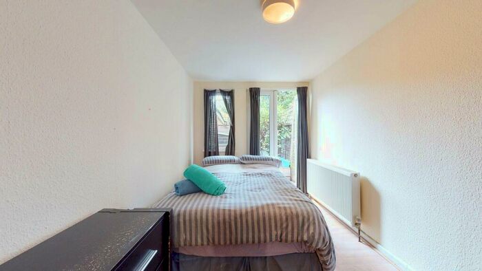 Studio To Rent In Ash Grove, NW2
