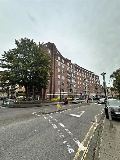 Studio To Rent In Queens Road, Clifton, BS8