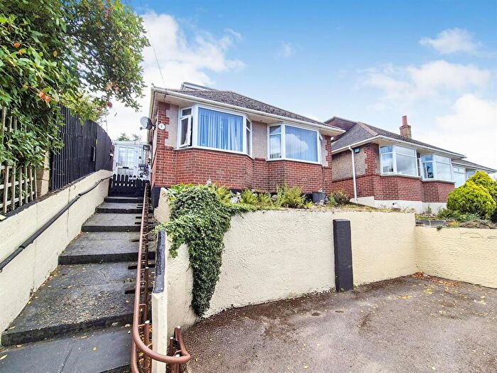 2 Bedroom Detached Bungalow For Sale In Sylvan Road, Poole, BH12