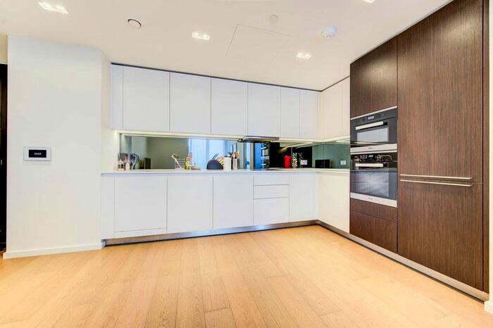 1 Bedroom Flat To Rent In Lillie Square, Earls Court, London, SW6