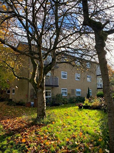 1 Bedroom Flat To Rent In Balmoral Close, Herts, SG2